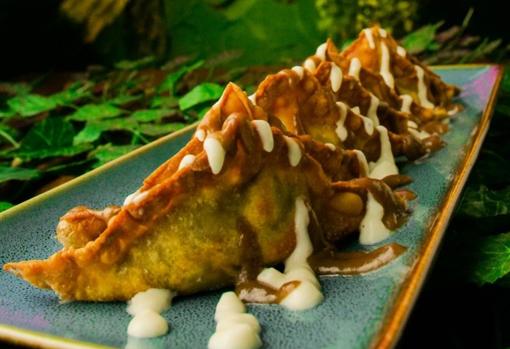 Raviolis crujientes de carrillada al PX