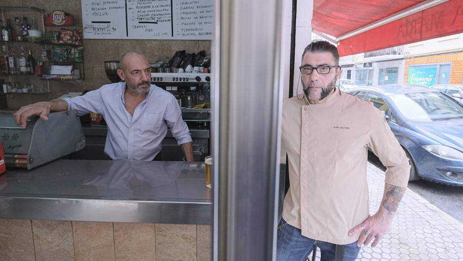 Iván Valero (Ivantxu) visita Bar Santa María: «Sitios como éste son la historia de Sevilla»