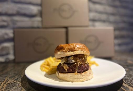 Mentidero lanza una línea de burger en su local de los Jardines de Murillo