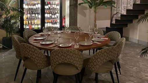 Veinte mesas y reservados especiales para celebrar comidas de Navidad en Sevilla