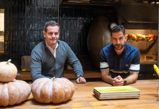 Mano a mano entre Ernesto Malasaña (Grupo Perro Viejo) y Alberto Granados (Grupo Catalina)