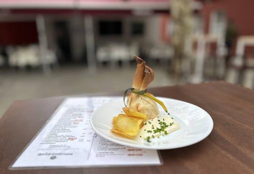 El Tardón, cazuelitas de barro y buen ambiente de barrio