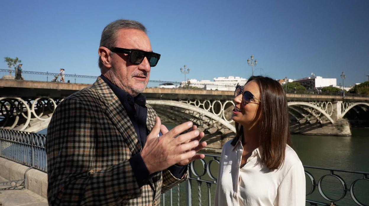 Carlos Herrera y la presentadora Verónica Zumalacárregui