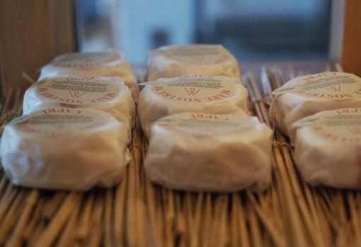 Casa Orzaez lleva su filosofía «healthy» a la calle Betis con un versátil espacio gastronómico