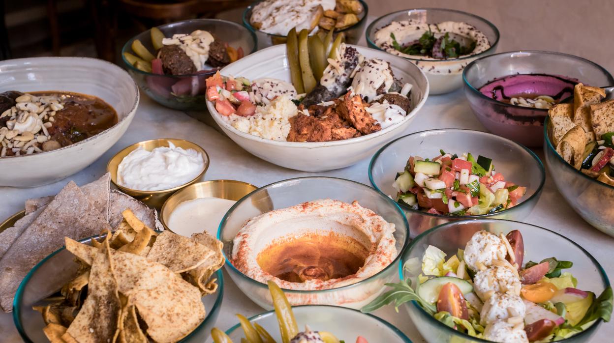 Fatouch pone en marcha un nuevo local de comida libanesa para llevar