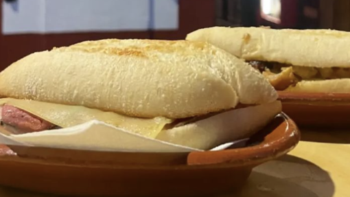 Descubre la ruta definitiva para comer montaditos en Córdoba