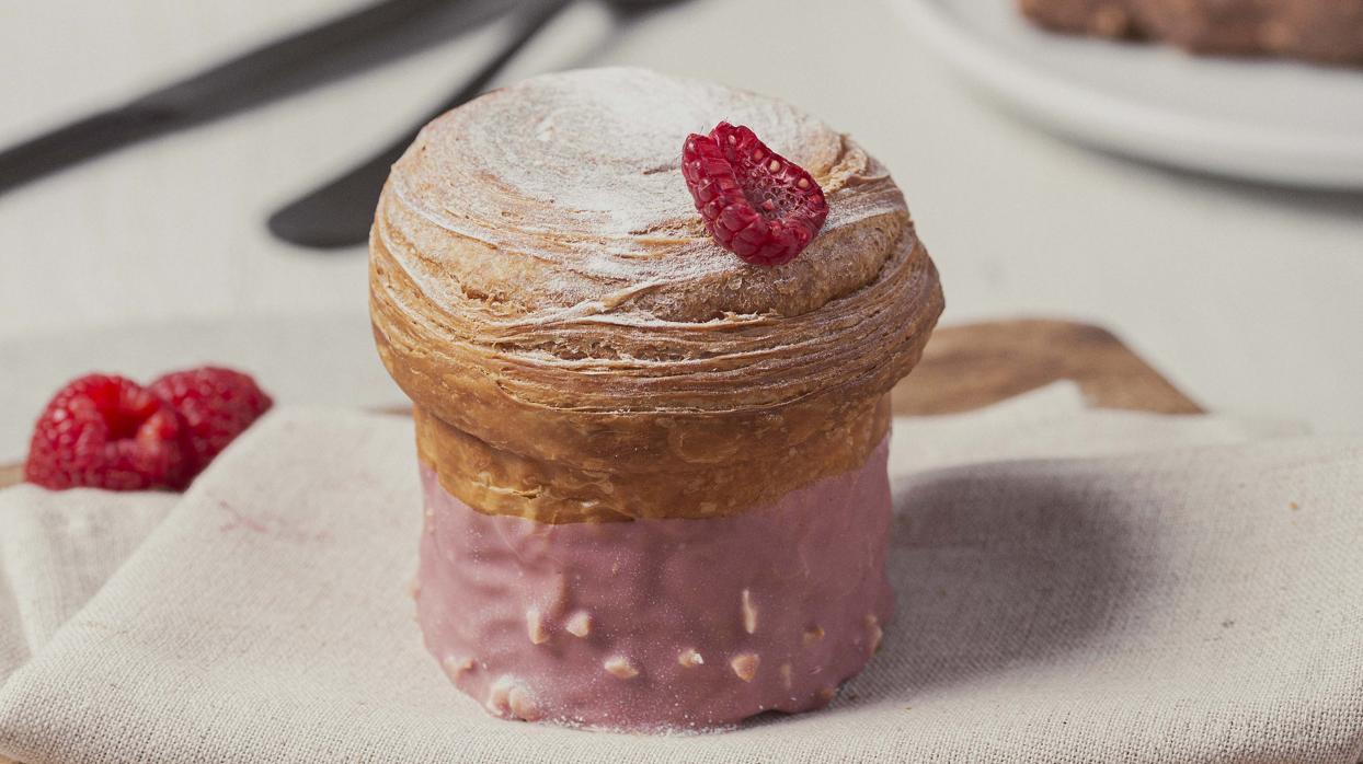 Manu Jara regresa a Nervión con una nueva dulcería en el hotel Only You