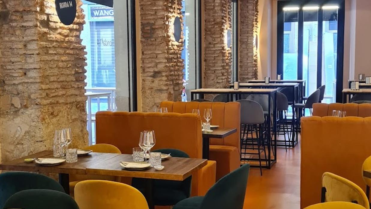 Sala del restaurante Ronda 14, Málaga