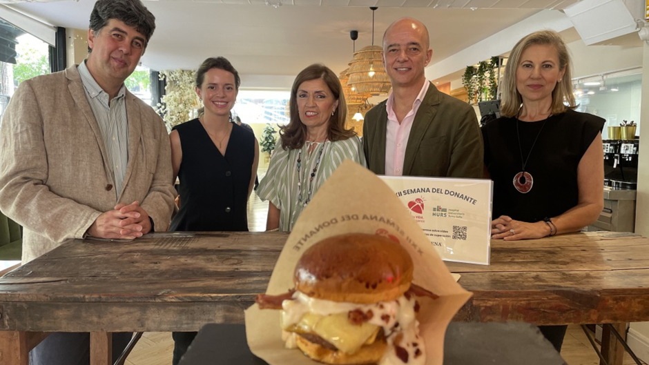 Hamburguesa solidaria: Vaquena y el Hospital Reina Sofía se unen en la XXII Semana de la Donación