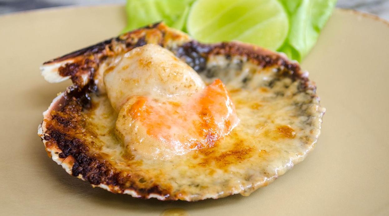 Vieras a la parmesana gratinadas