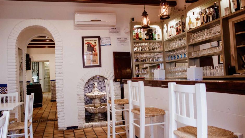 Taberna Casa Pepe Salinas estrena carta de tapas en su zona de barra