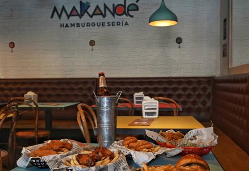 Makandé: burgers, fútbol y cócteles junto a Santa María la Blanca