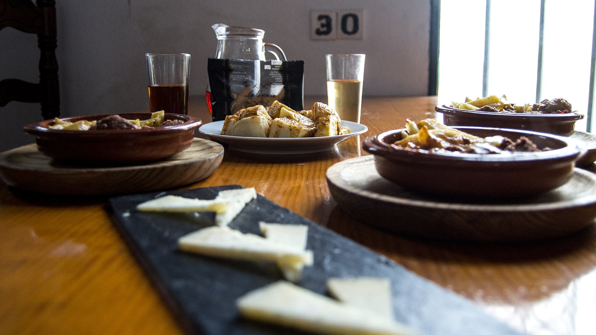 La Esencia, antigua Bodeguita de los Raposo, en Moguer