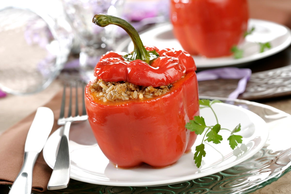 Pimiento rojo relleno de carne - Gurmé