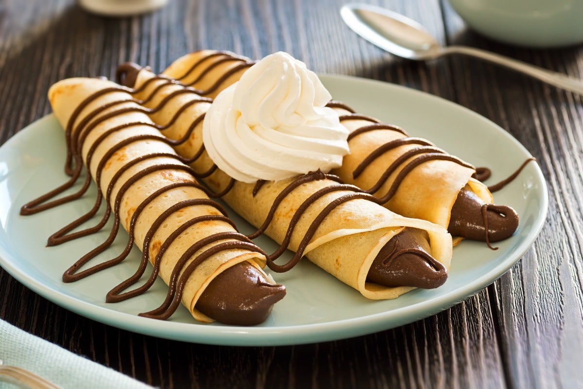Crepes con nata y chocolate - Gurmé