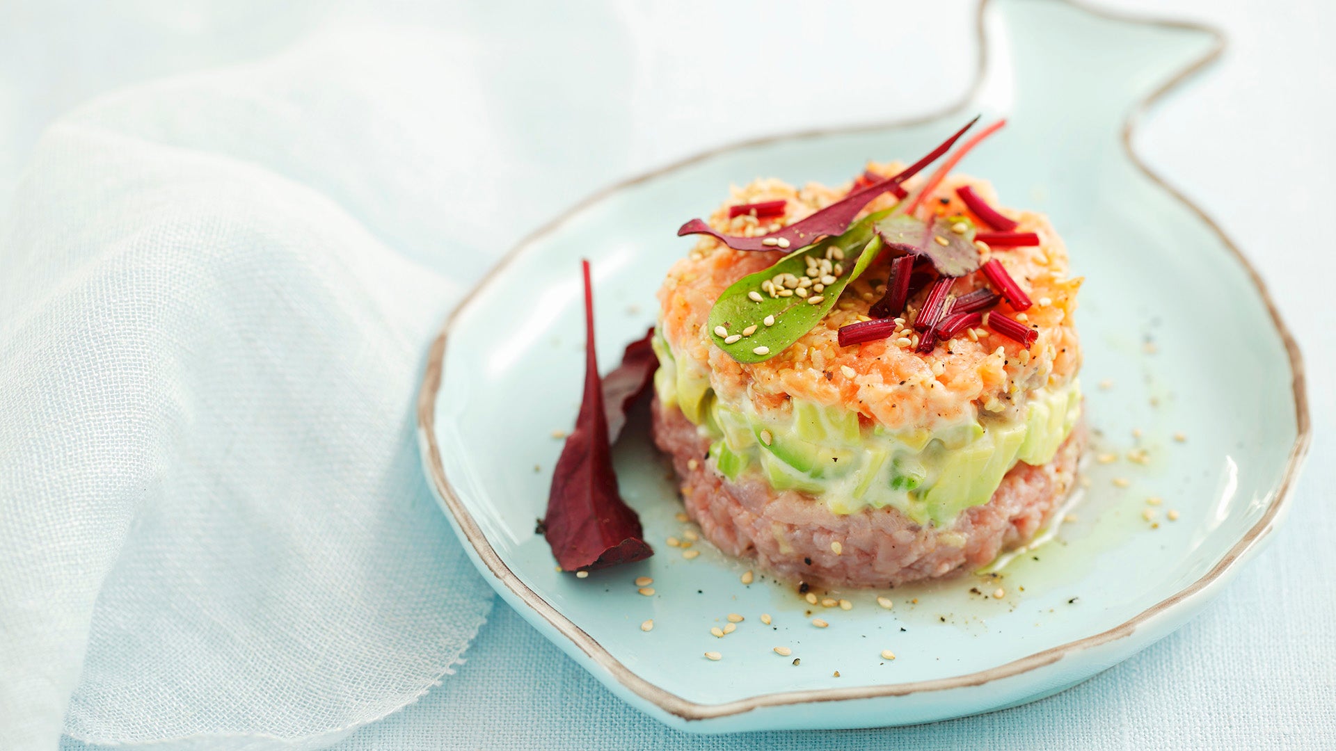 Tartar de salmón y guacamole - Gurmé
