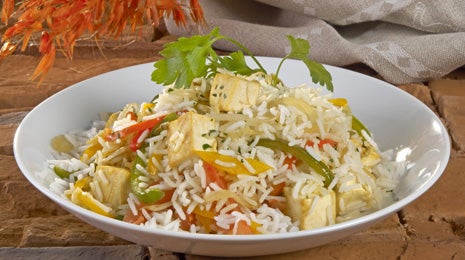 Arroz salteado con verduras y tofu - Gurmé