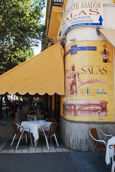 Rincón mítico en Reyes Católicos 1077. Rincón mítico en Reyes Católicos