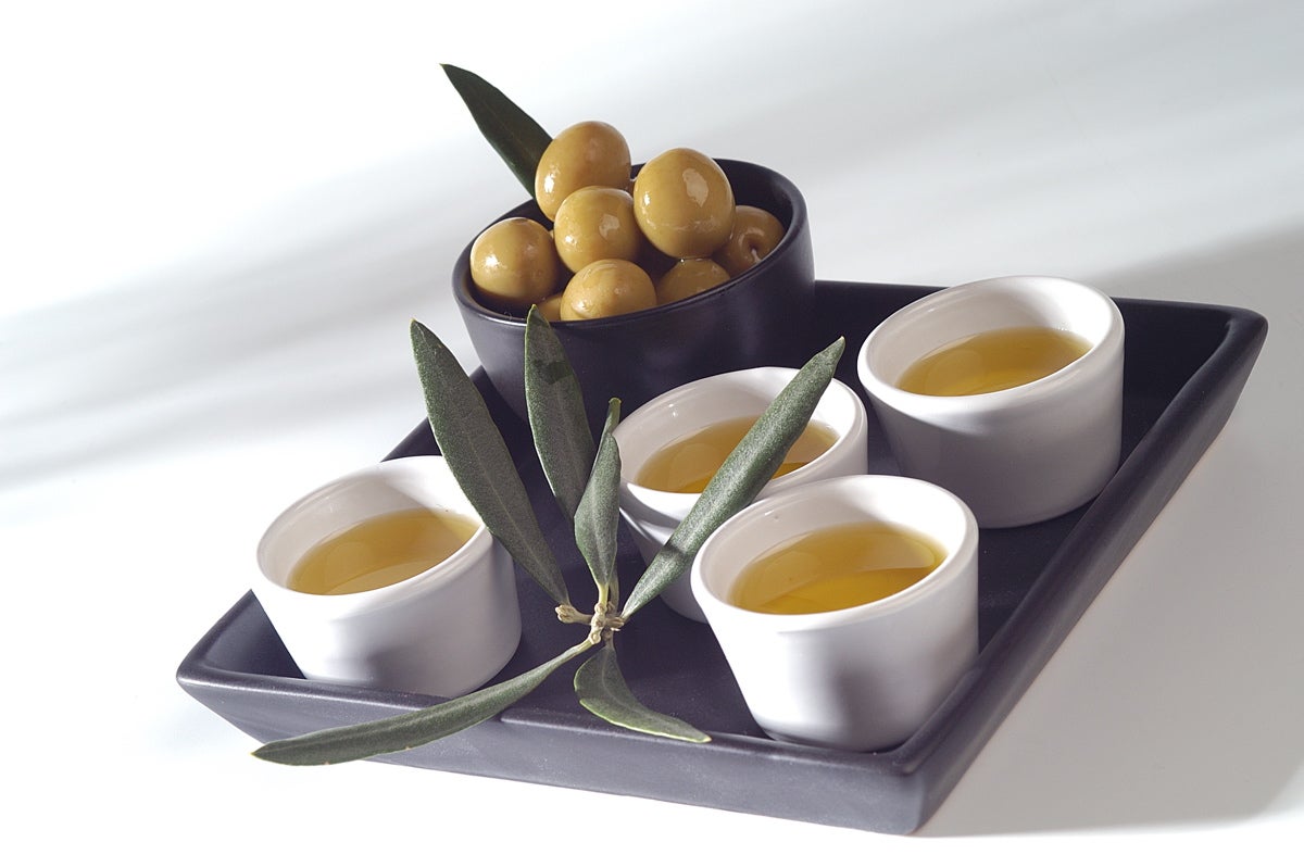 Aceitunas con ajos - Gurmé