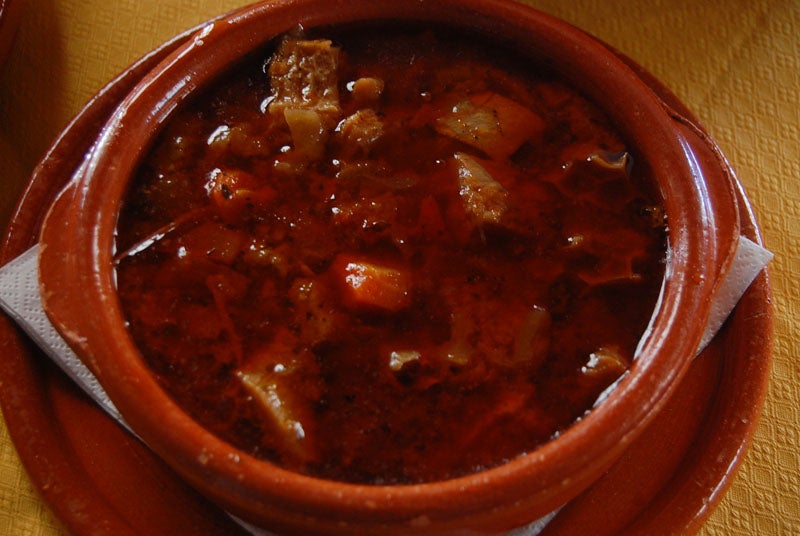 Olores de olla y caldo en Constantina 1542. Olores de olla y caldo en Constantina