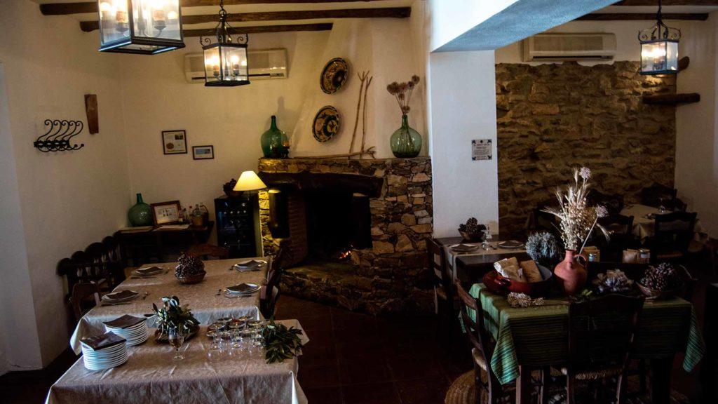 Casa Adriano en Alanís de la Sierra. Casa Adriano en Alanís de la Sierra