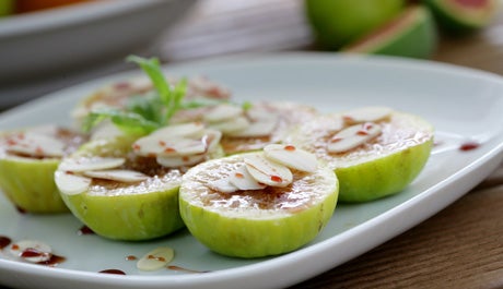 Higos con almendras y reducción de Pedro Ximénez - Gurmé