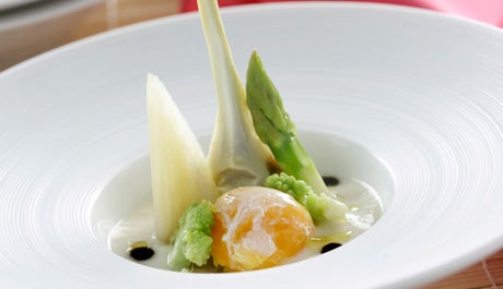 Menestra de verduras con crema de coliflor - Gurmé