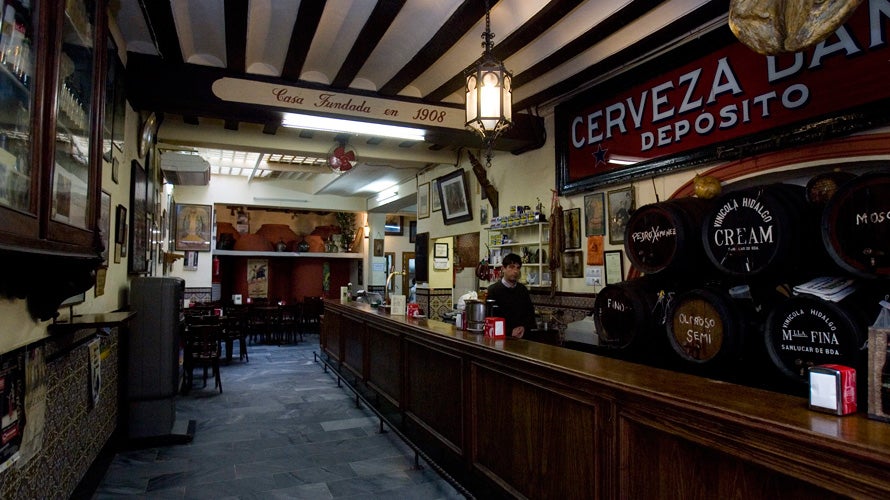 Bodega Díaz-Salazar: restaurantes míticos Sevilla