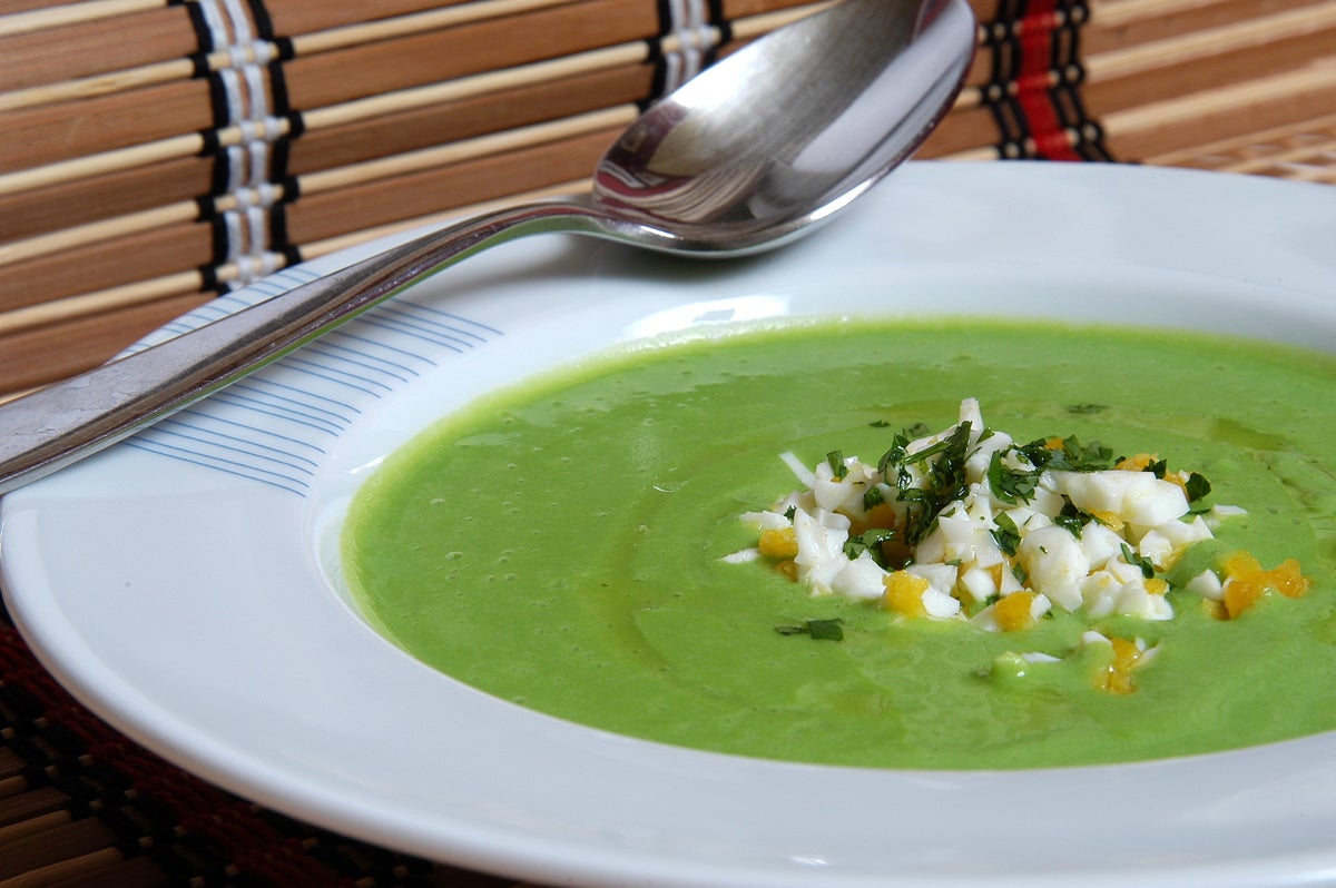 Crema de guisantes con huevos duros - Gurmé