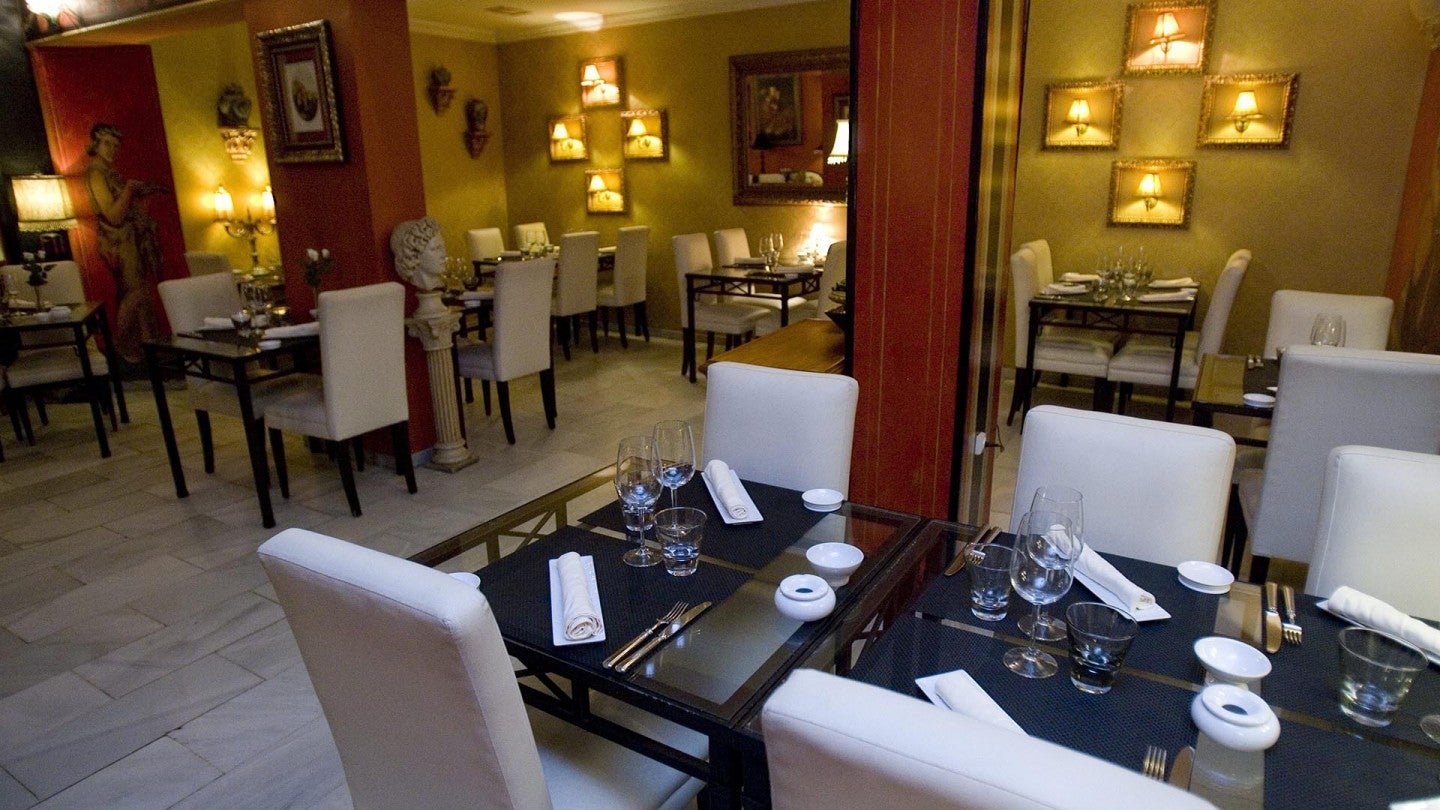 RESTAURANTE AZ-ZAIT, EN LA PLAZA DE SAN LORENZO