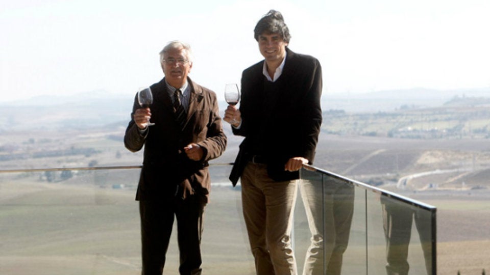 Luis Pérez y Willy Pérez, fundador y gerente de las bodegas