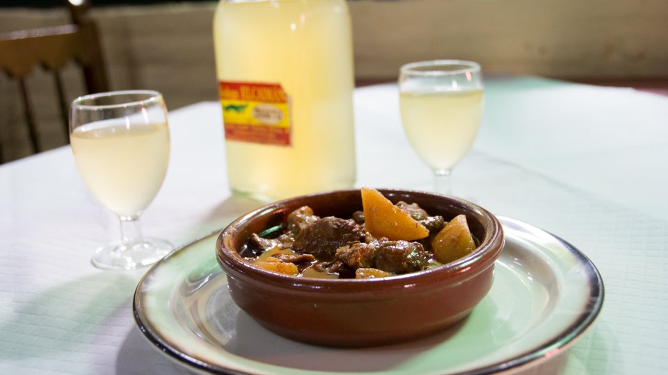 SEVILLA. 08-10-2016. RUTA DEL MOSTO EN EL ALJARAFE. BODEGA EL CAIMÁN EN BOLLULLOS. FOTO: RAFAEL SÁNCHEZ. ARCHSEV.
