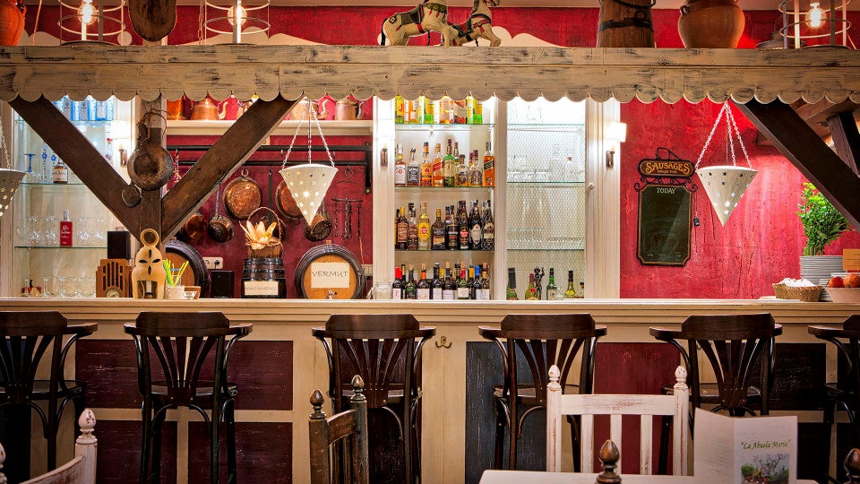 La Abuela María en Utrera barra-de-frente