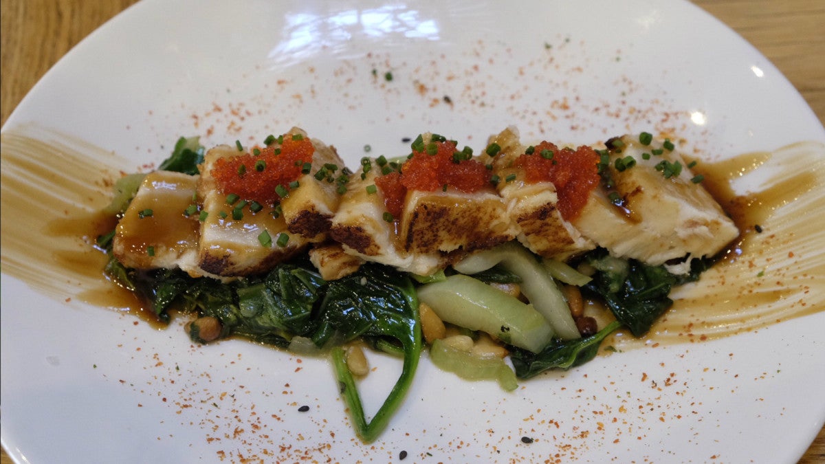 Tataki de pez mantequilla, Restaurante Perro Viejo Sevilla