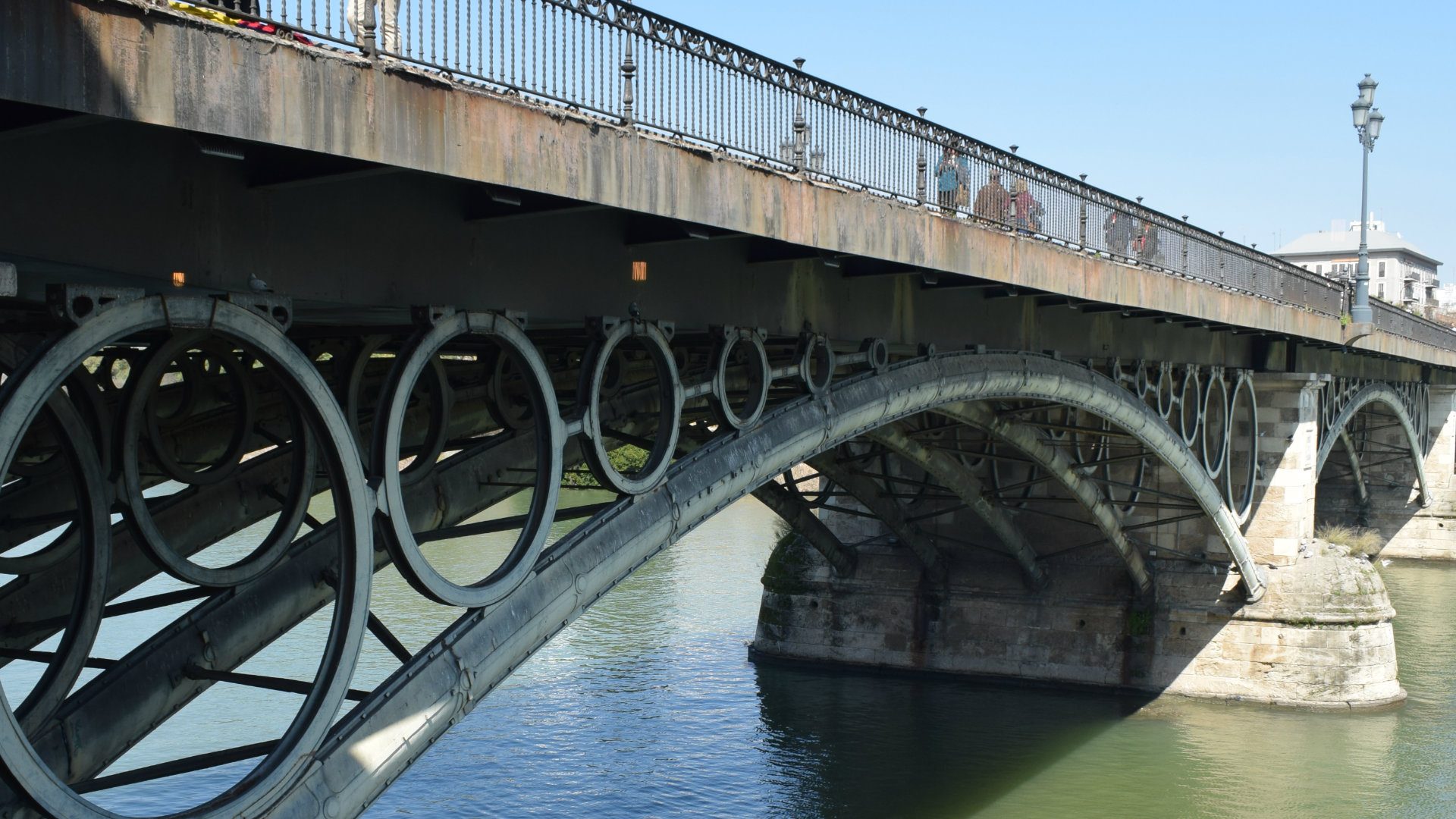Circuito gastronómico para disfrutar en grupo en Triana