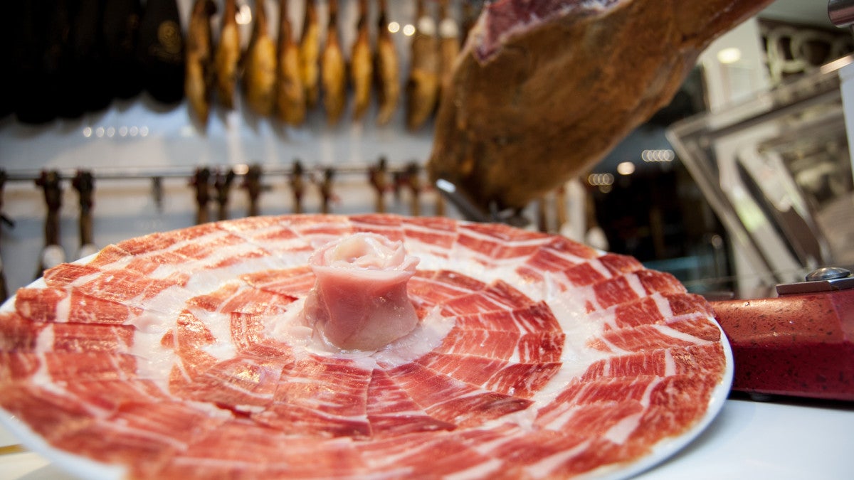 SEVILLA. 09-03-2013. BAR TIERRA NUESTRA EN DOCTOR PEDRO DE CASTRO, 5. FOTO: RAFAEL SÁNCHEZ. ARCHSEV.