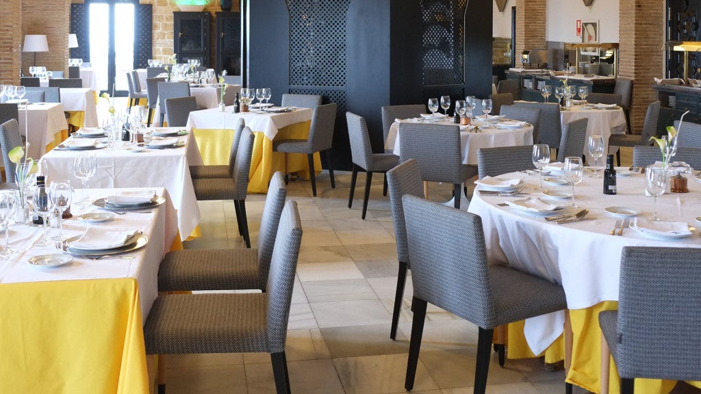 especia-parador-carmona3. 