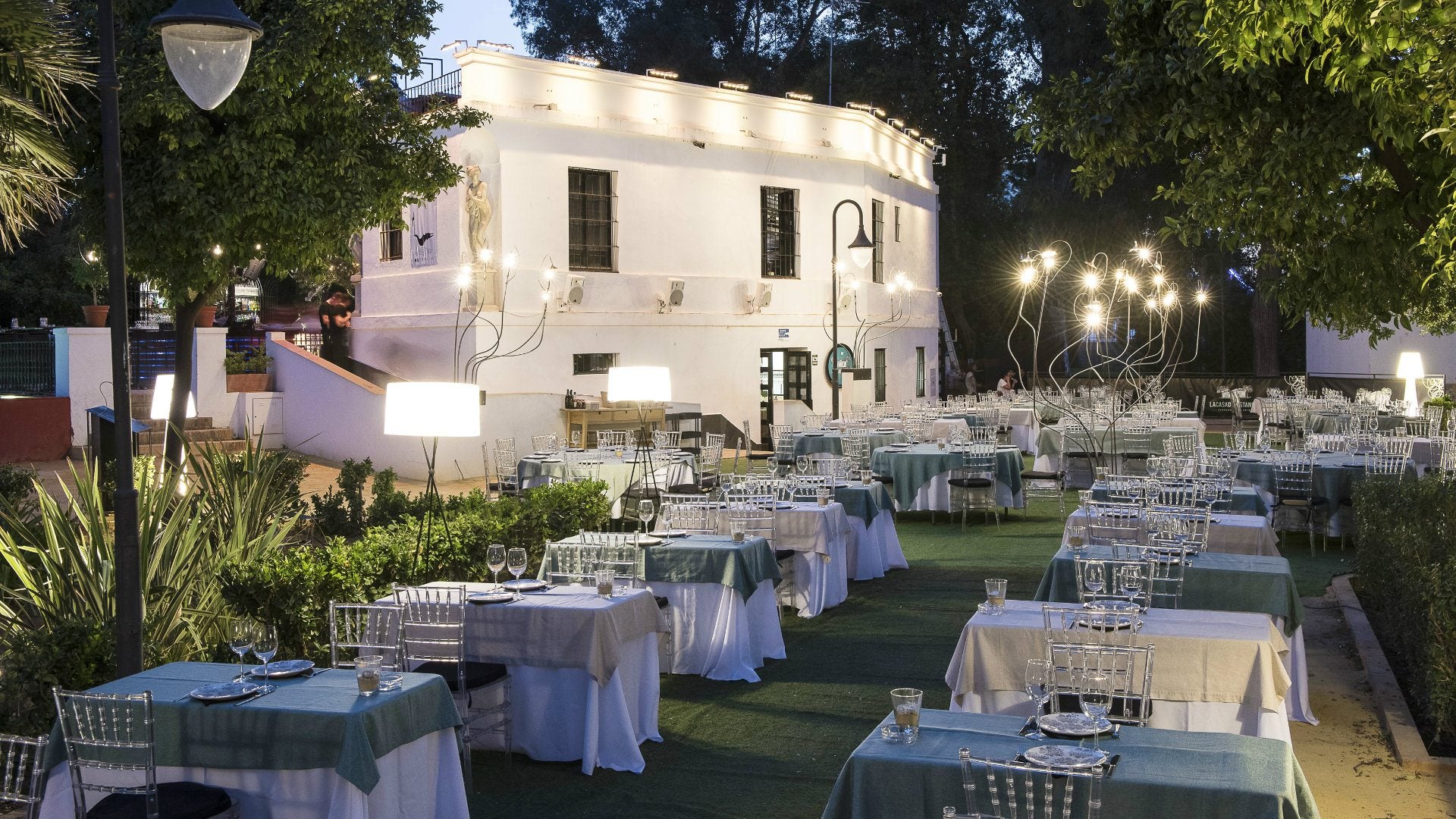 la casa del estanque