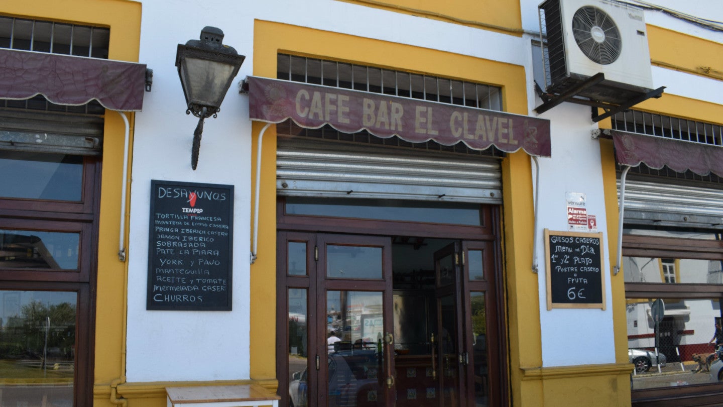 bar el clavel la pañoleta