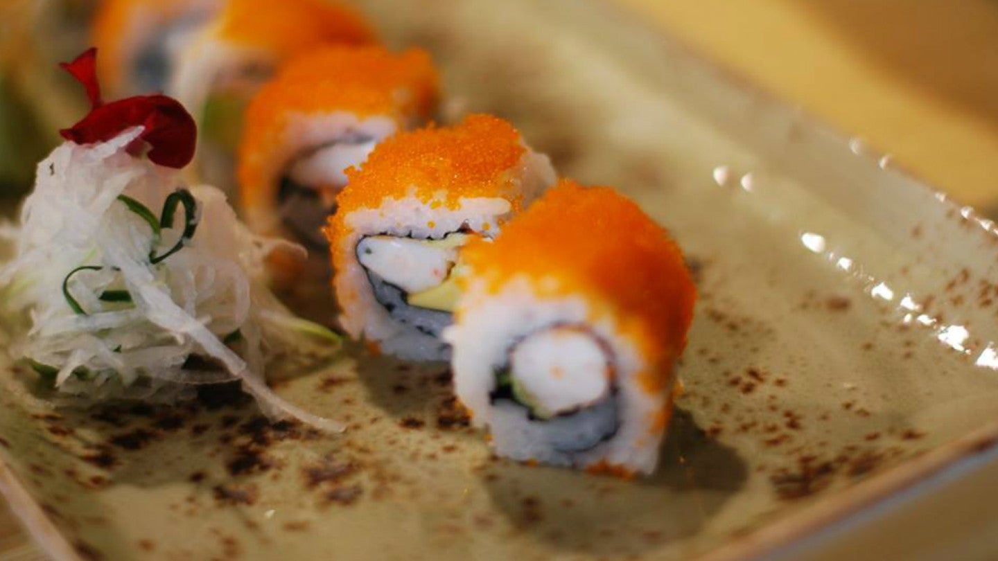 uramaki de cangrejo matsuri