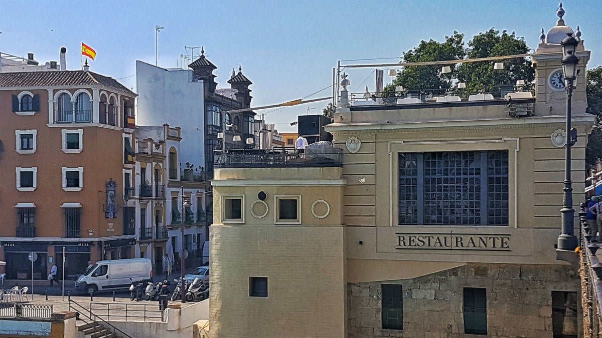 Restaurante María Trifulca: restaurantes con vistas al río