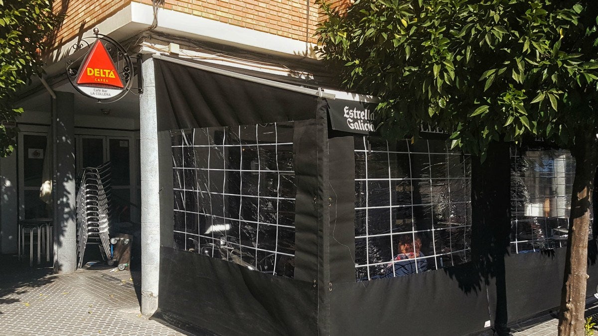 Veladores con microclima de La Collera| Foto: Fran Moreno