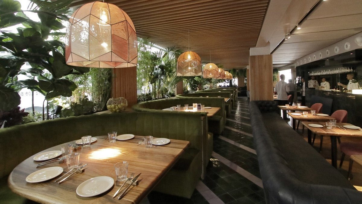 Seis Tapas Bar