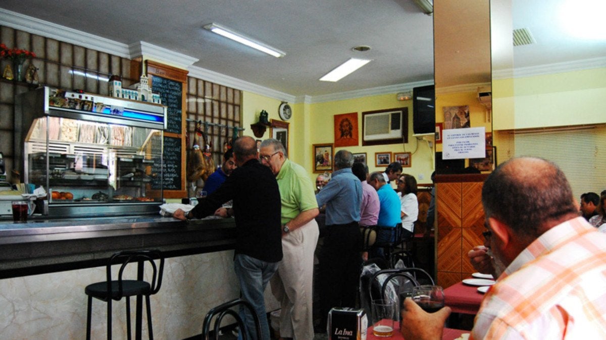 Una de las mejores barras de la calle Cuatro Vientos| Foto: ABC