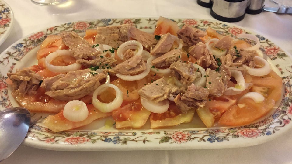 Ensalada de tomate y bonito Casa del Cordero