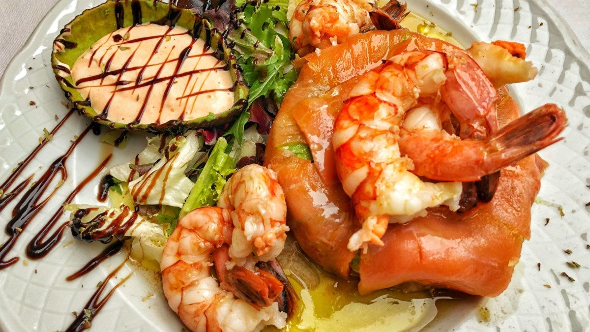 No falta ningún detalle en los platos del Bar Bronce | Foto: Fran Moreno