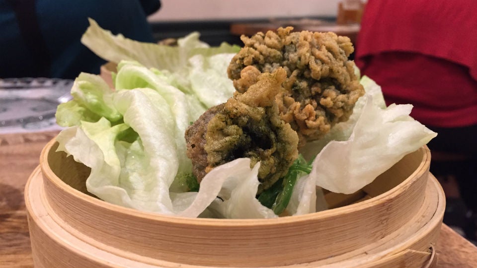 El Bache Saam de ortiguillas