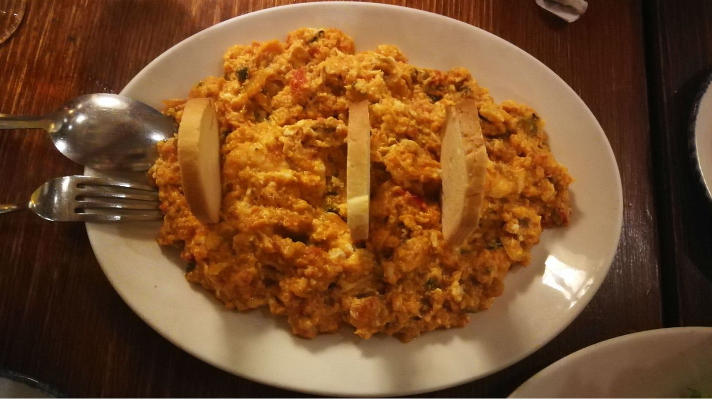 Revuelto de verduras con langostinos | Foto: Macarena Torres