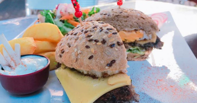 hamburguesa-quinoa-arte-y-sabor
