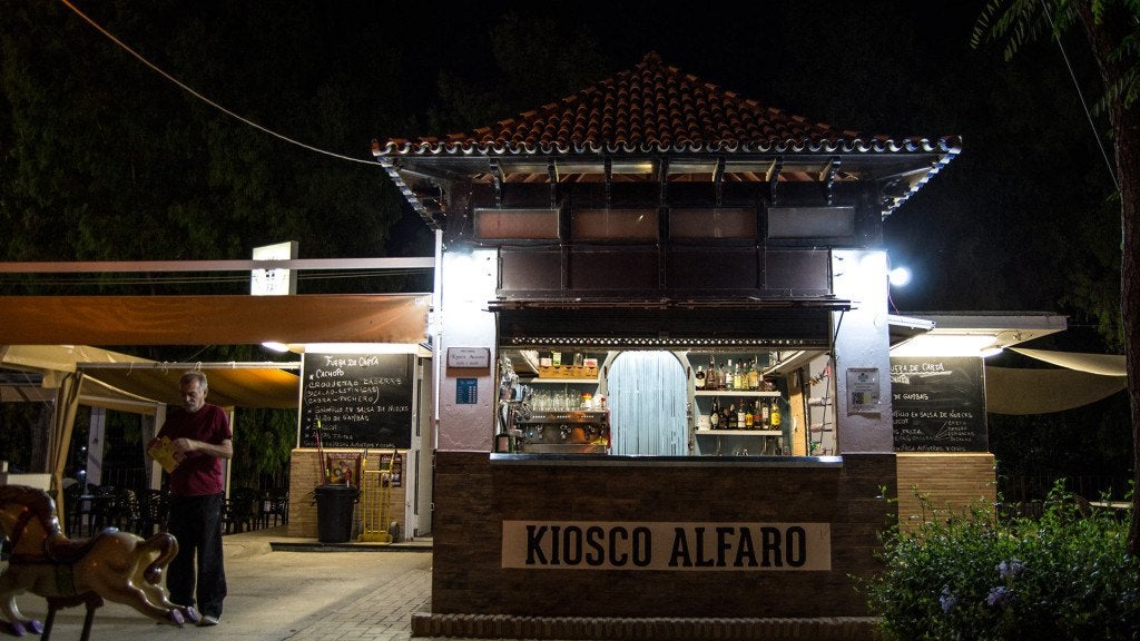 Kiosco Alfaro en Coria del Río. 